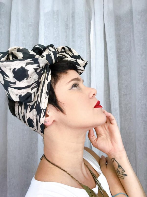 Rabbits Scarf - Image 2